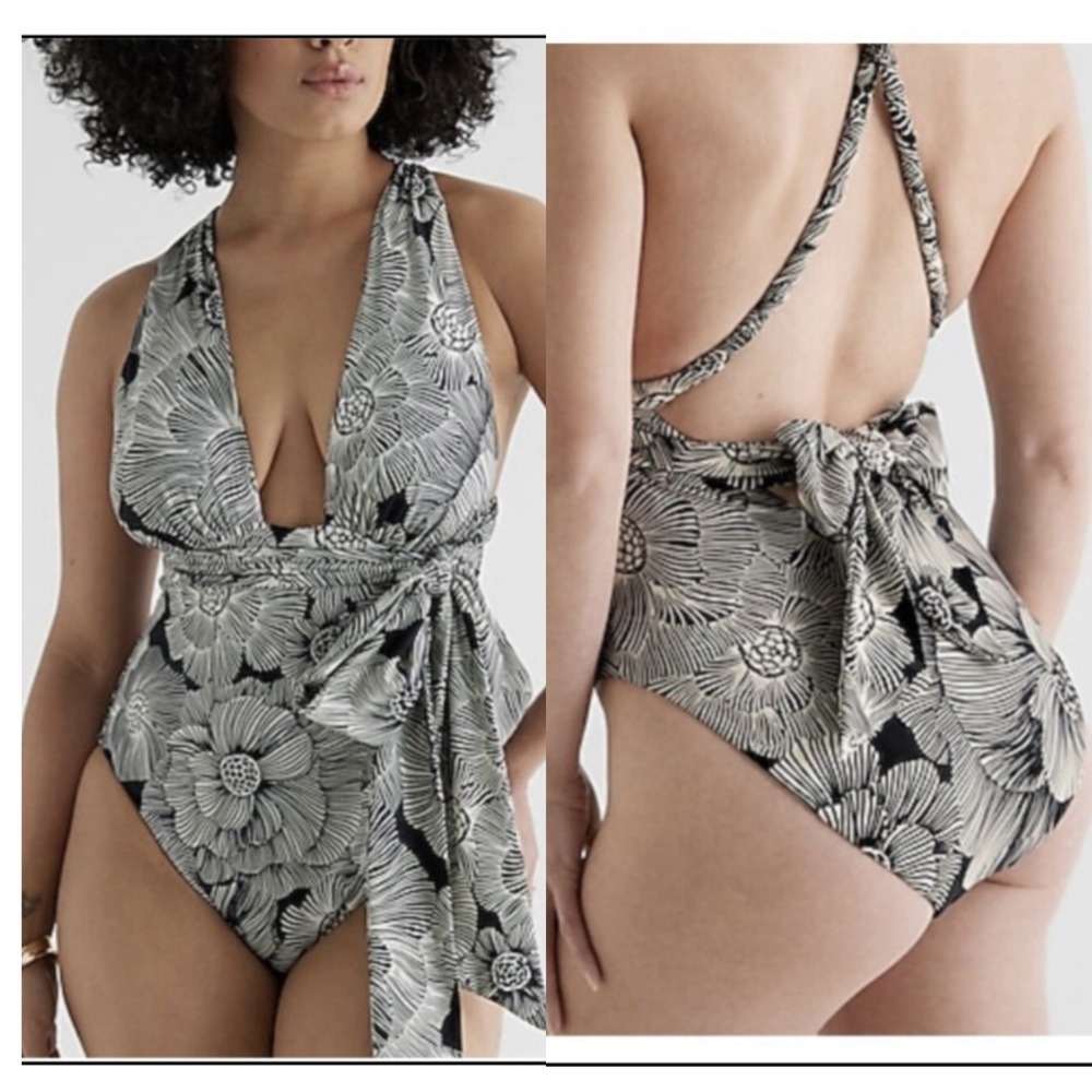 Express Body Contour One-Piece Swimsuit Womens Medium Wrap Convertible Babydoll